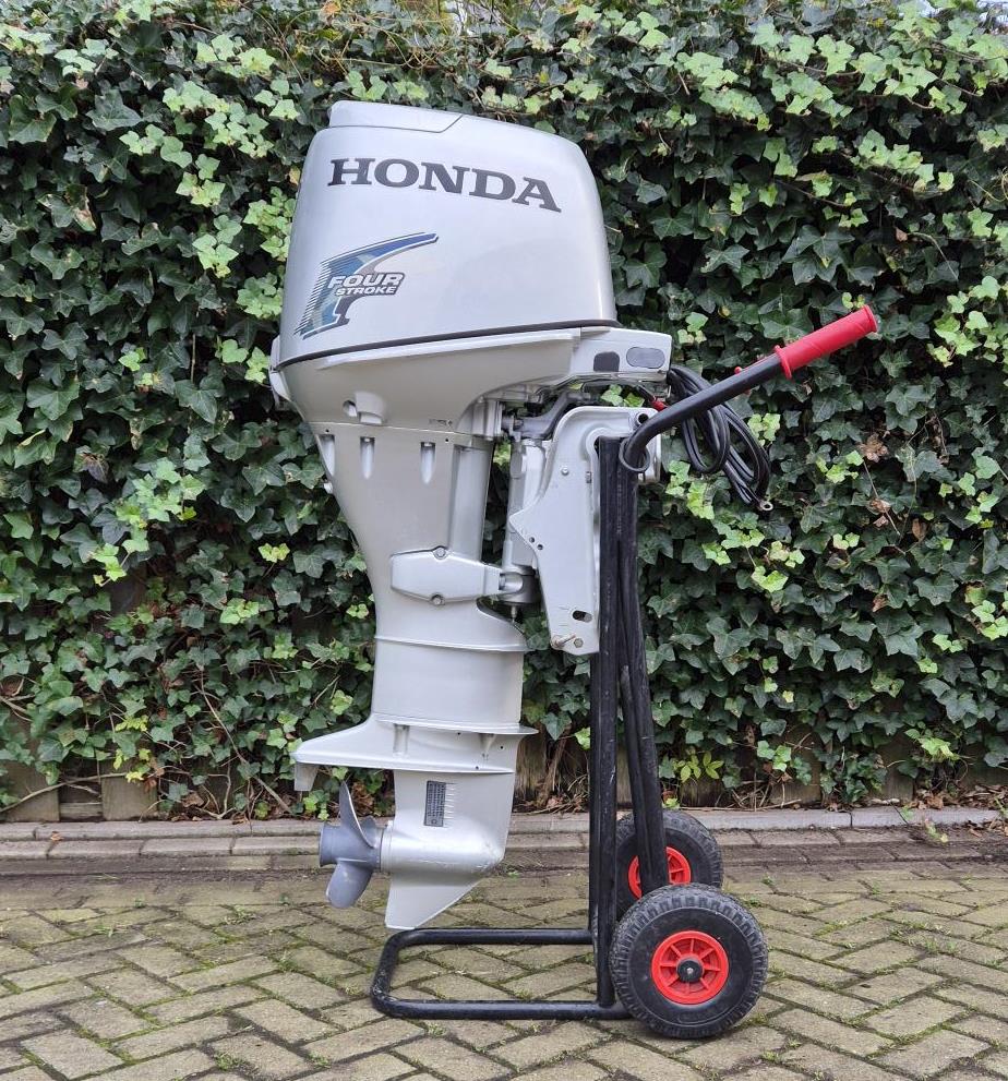 Honda 30pk met powertrim